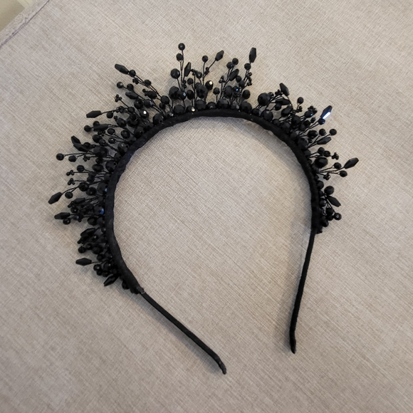 Elegant Black Beaded Headband/Tiara main image 4
